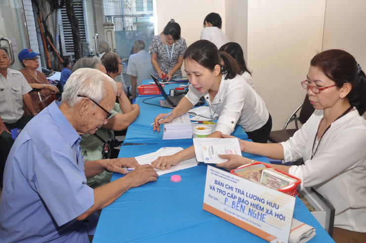 Theo số liệu thống kê của BHXH Việt Nam, có khoảng 68% số người nghỉ hưu được hưởng trợ cấp một lần khi nghỉ hưu. Nguồn: Internet