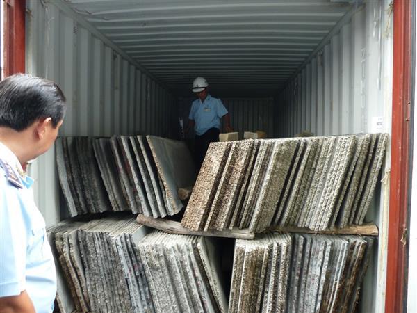 Đá nhập khẩu qua Chi cục Hải quan cửa khẩu cảng Sài Gòn khu vực 1.