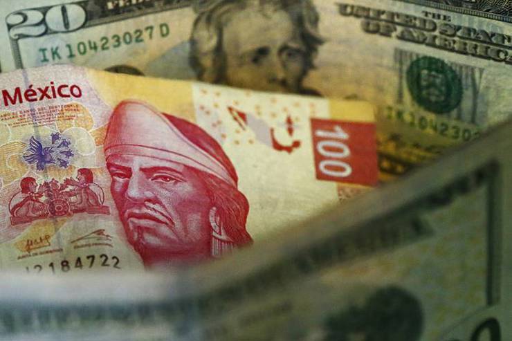 Đồng đôla Mỹ và đồng peso của Mexico. Nguồn: internet.