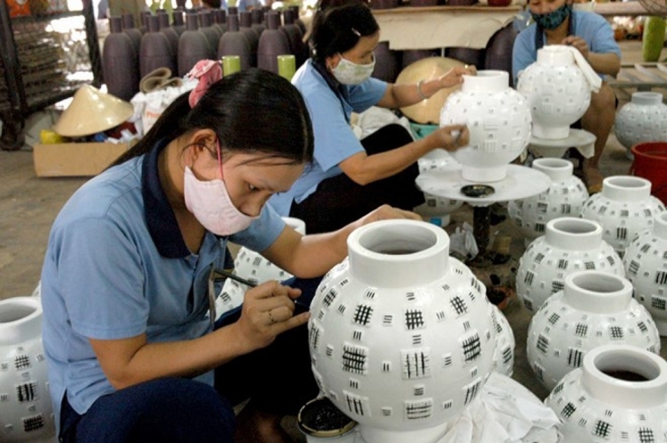 Giảm thuế để thúc đẩy doanh nghiệp nhỏ và vừa phát triển. Nguồn: internet.