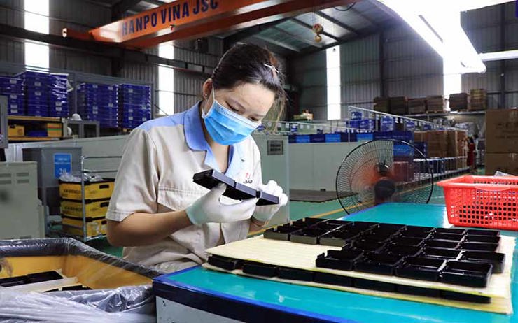 Sản xuất tại Công ty cổ phần Hanpo Vina (Khu công nghiệp Yên Phong, Bắc Ninh). (Ảnh: Thái Sơn)