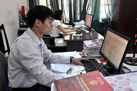 Rà soát chặt chẽ, đầy đủ các doanh nghiệp nợ thuế để đôn đốc thu nộp tiền thuế nợ vào ngân sách nhà nước.