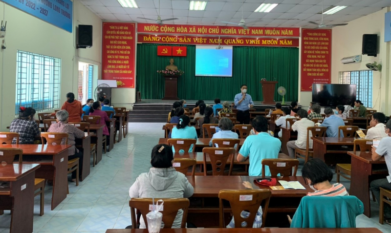 Tăng cường tuyên truyền chính sách BHXH, BHYT đến người dân.Nguồn: ITN.